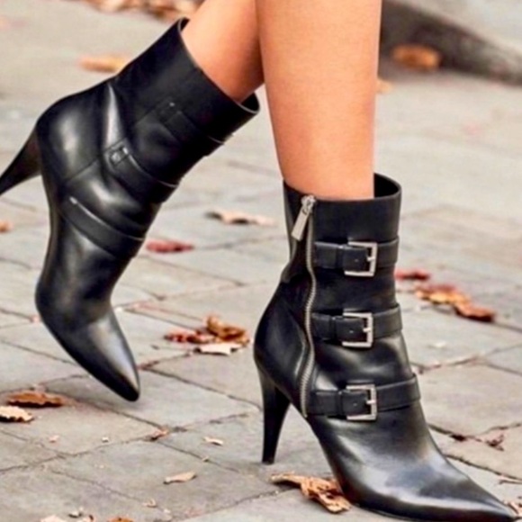 🌻Michael Kors Lori Buckle Boots Black - Picture 7 of 7